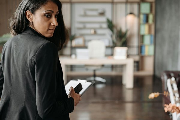 Intégrer l"ia dans les ressources humaines : les impératifs juridiques à surveiller